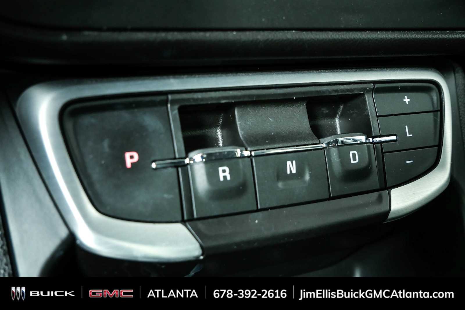 Used 2023 GMC Terrain SLE FWD image 16