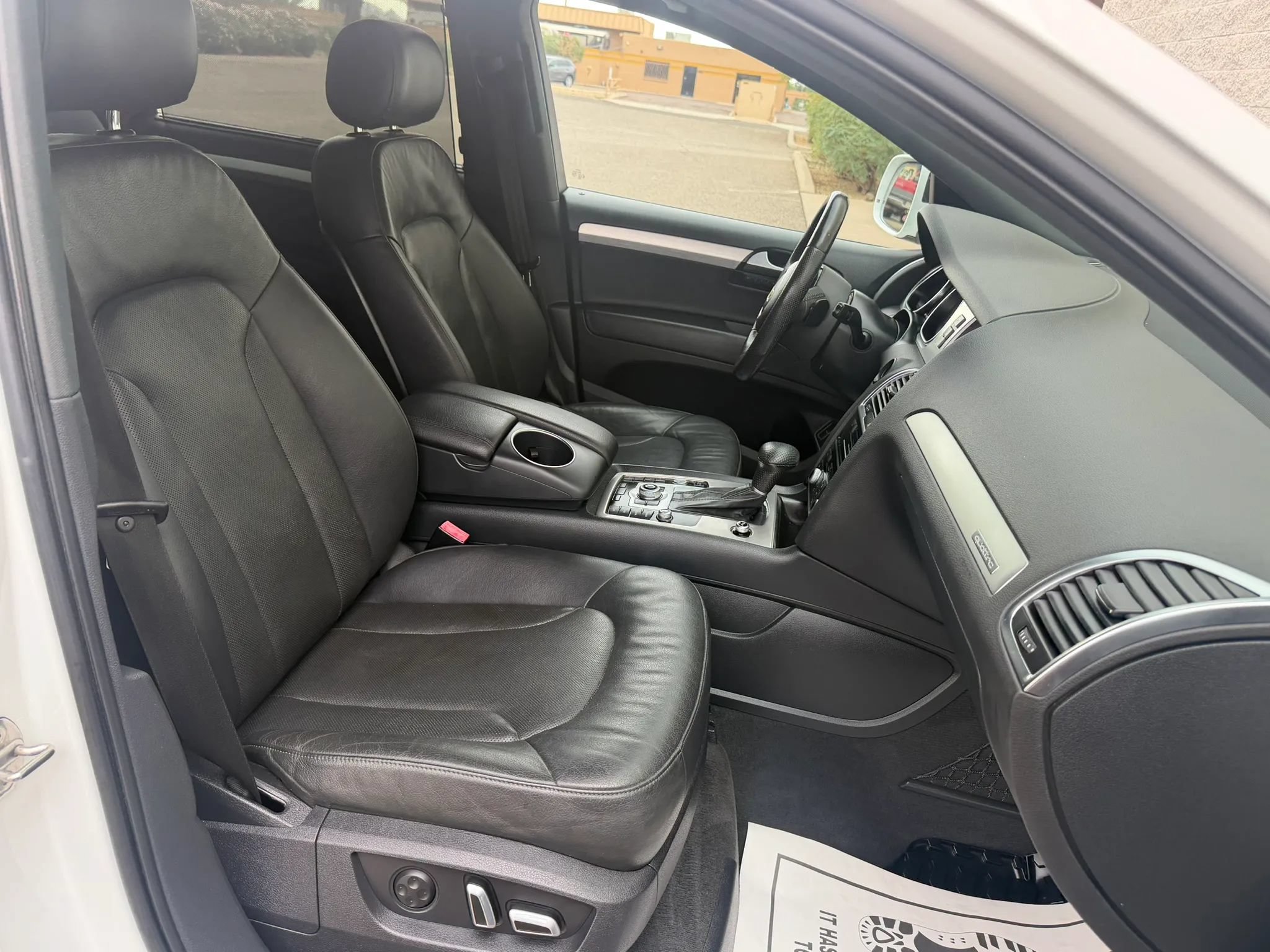 Used 2014 Audi Q7 TDI Premium Plus w/ Premium Plus Package AWD/4WD image 19
