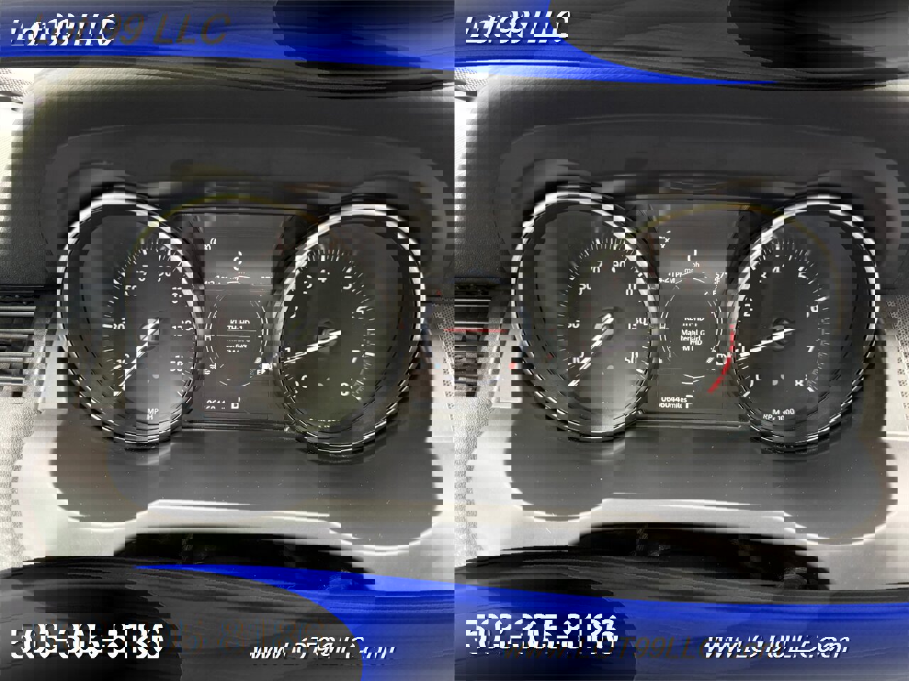 Used 2018 Land Rover Range Rover Evoque SE Premium image 10