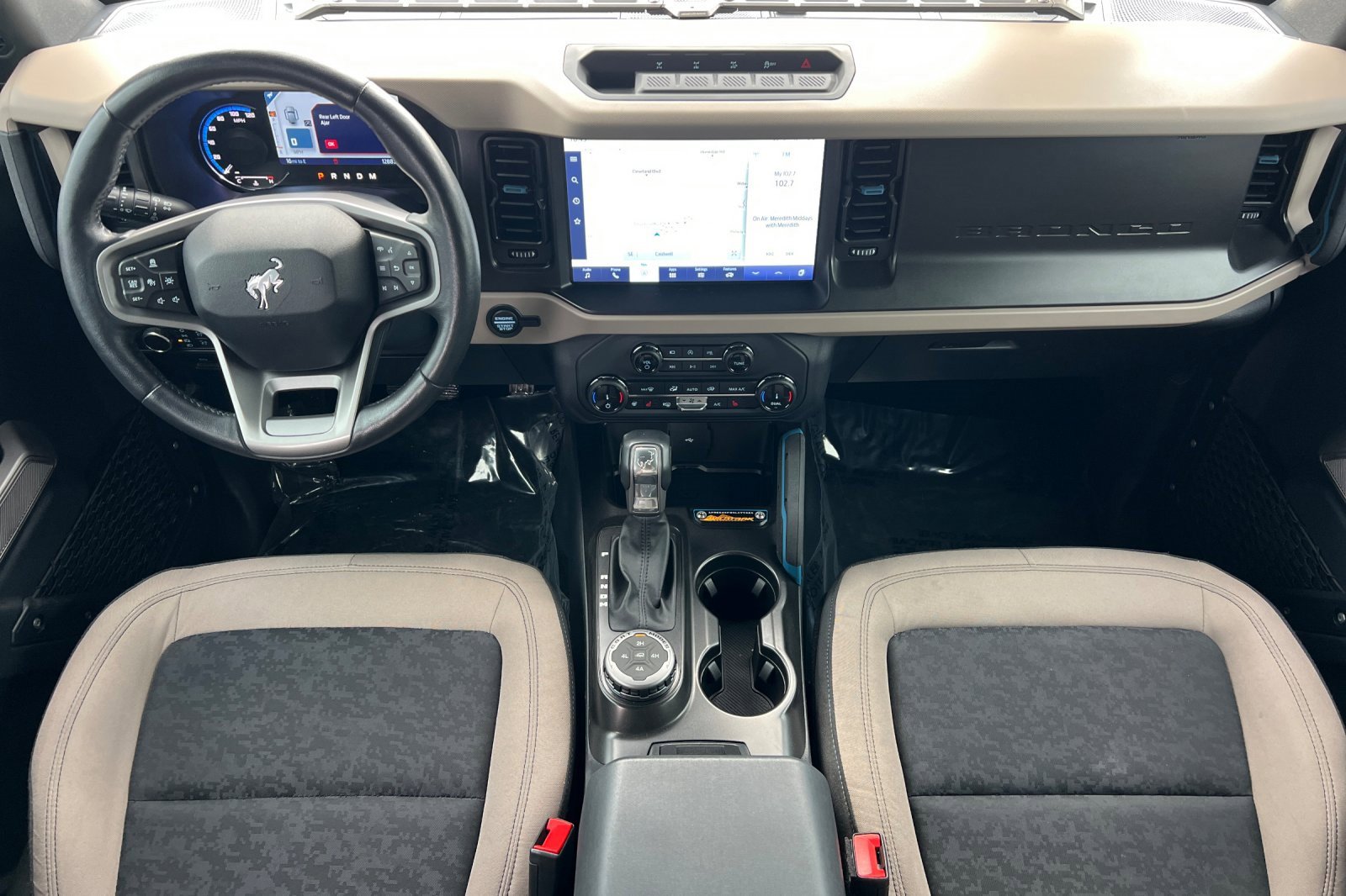 Used 2022 Ford Bronco Wildtrak image 10