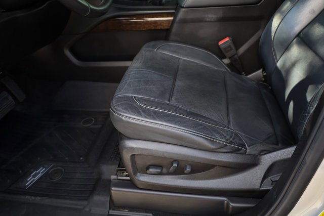 Used 2018 Chevrolet Tahoe LT w/ LT Signature Package image 13