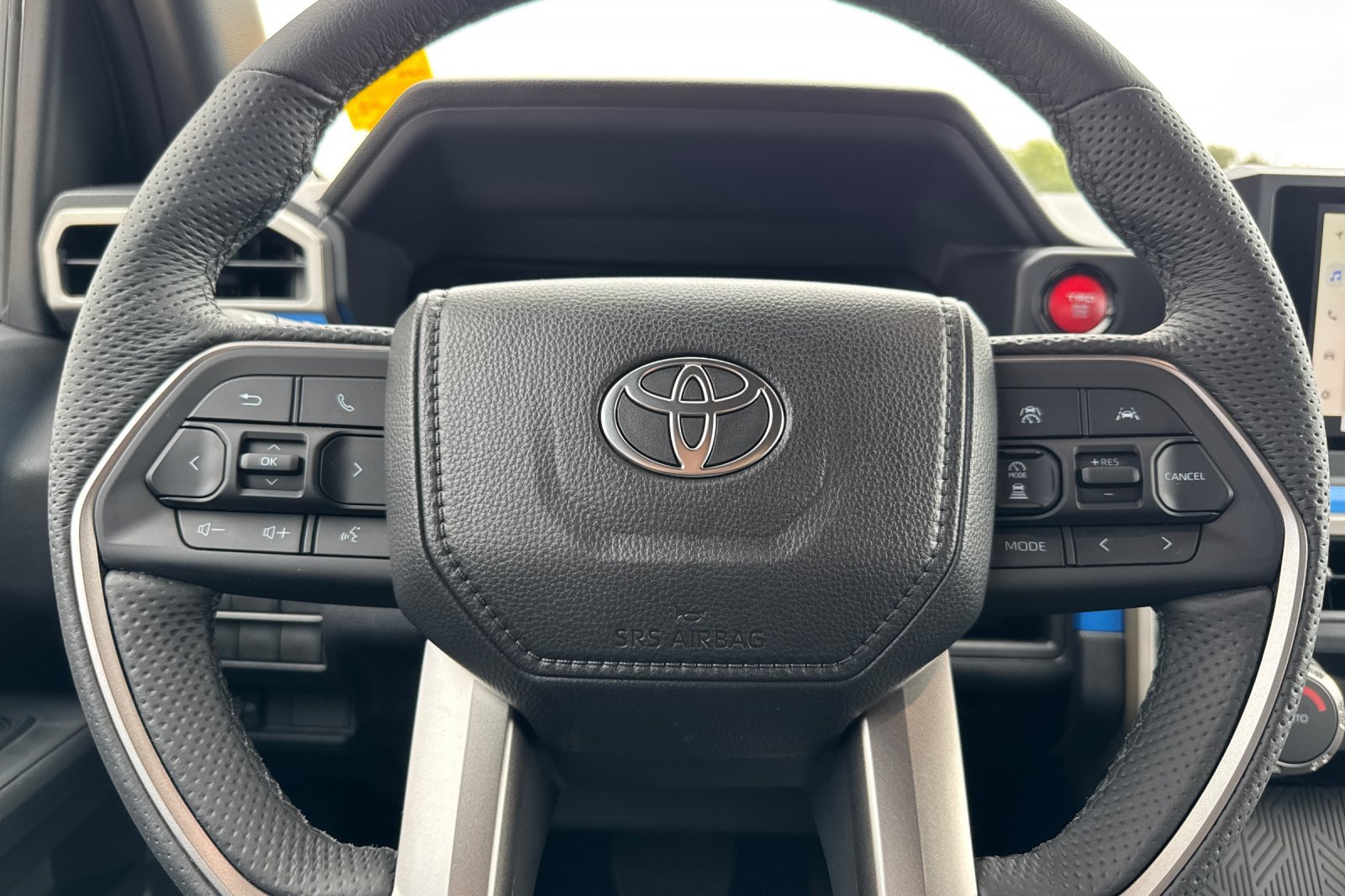 Used 2026 Toyota Tacoma TRD Off-Road AWD/4WD image 26