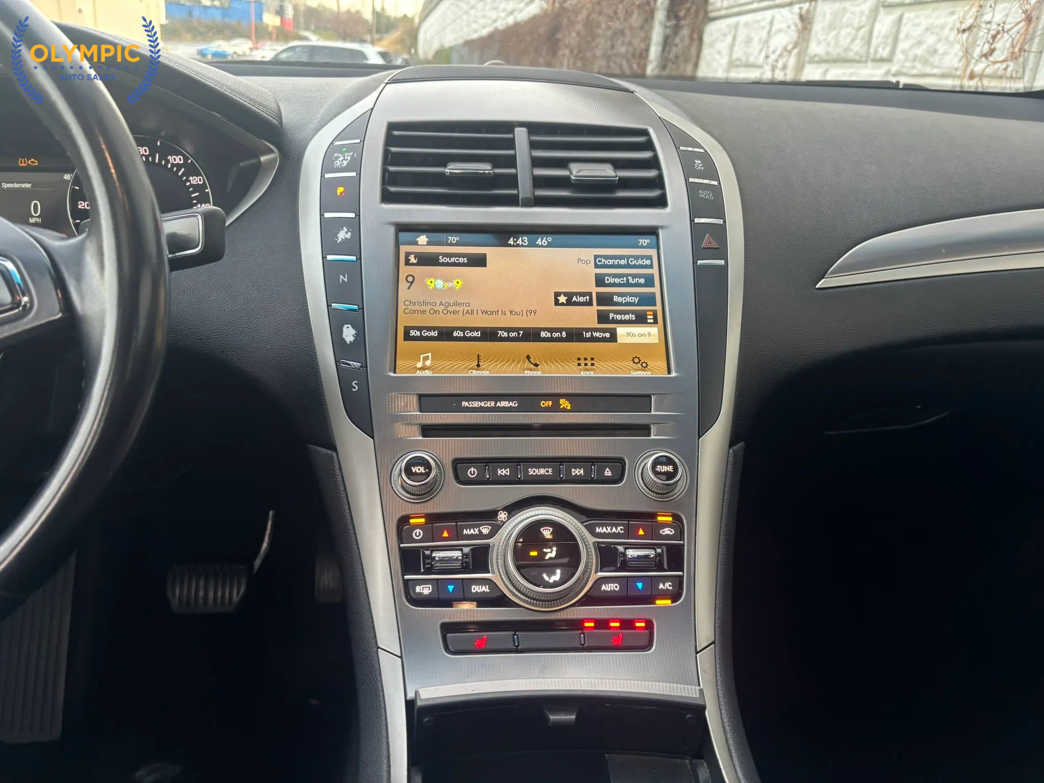 Used 2017 Lincoln MKZ Premiere image 25