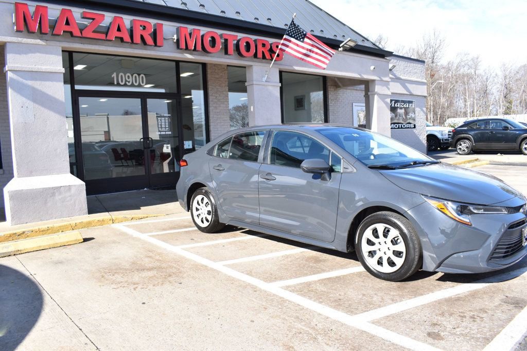 Used 2024 Toyota Corolla LE image 8