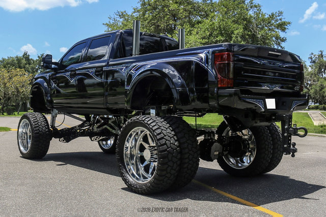 Used 2020 Ford F450 Platinum w/ FX4 Off-Road Package AWD/4WD image 6