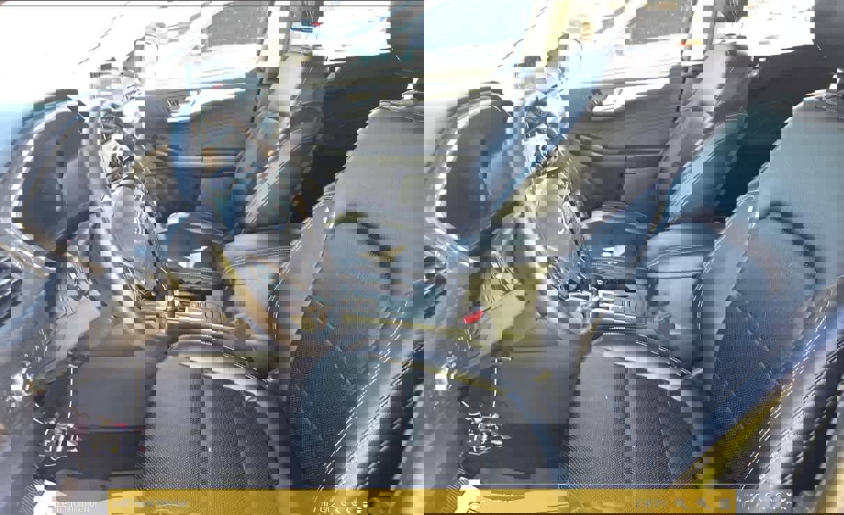 Used 2022 Ford Escape SEL w/ Technology Package image 9