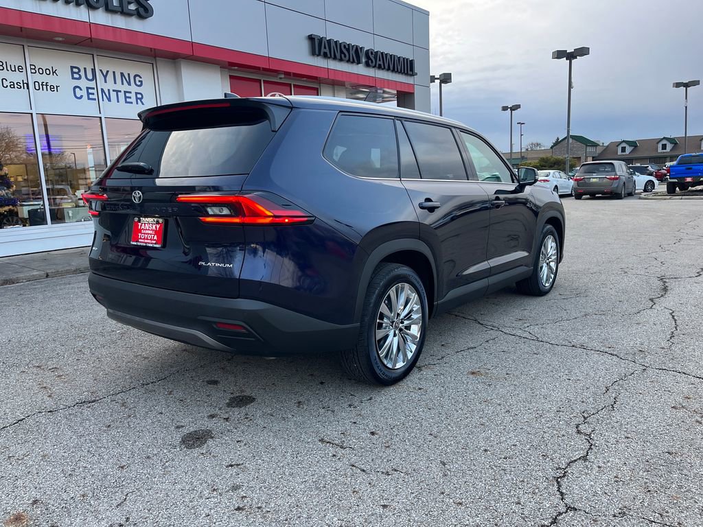 Certified 2025 Toyota Grand Highlander Platinum image 5