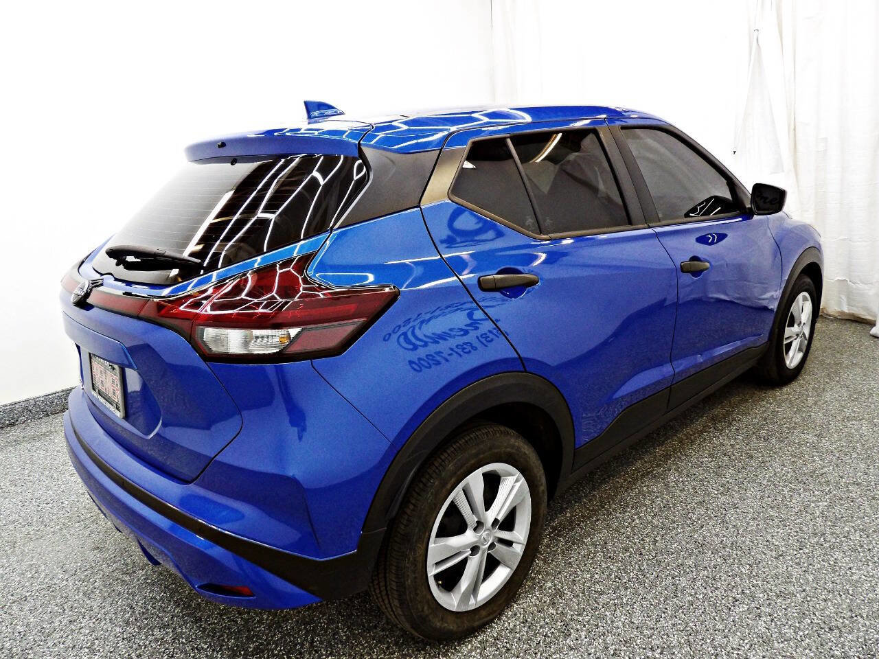 Used 2024 Nissan Kicks S image 6