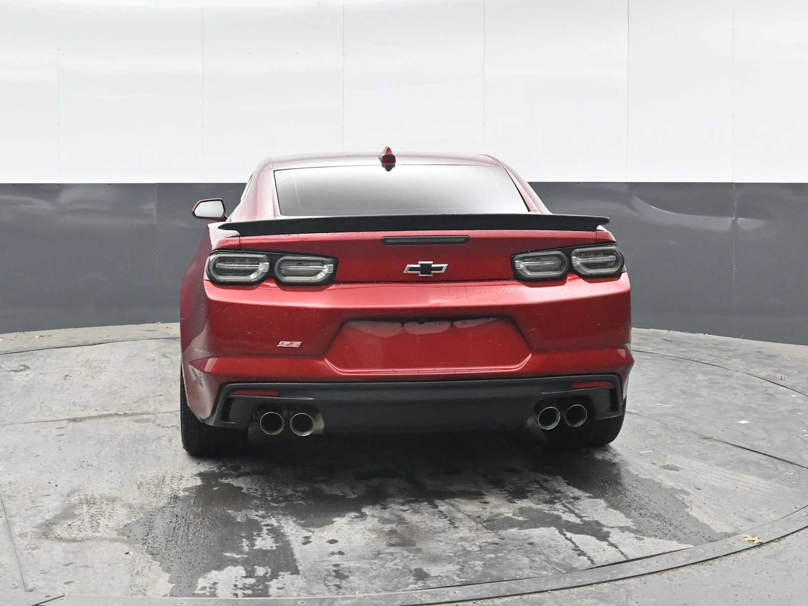 Used 2022 Chevrolet Camaro SS RWD image 11