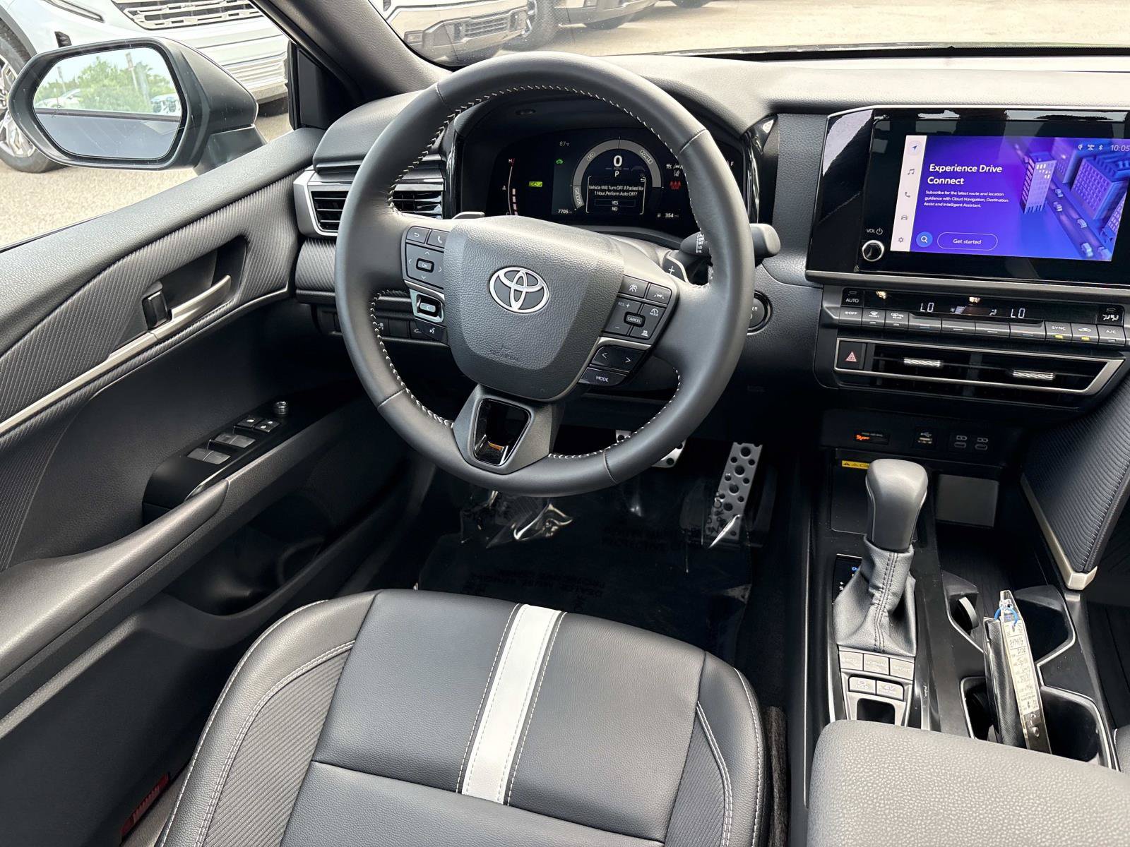 Used 2026 Toyota Camry SE FWD image 28
