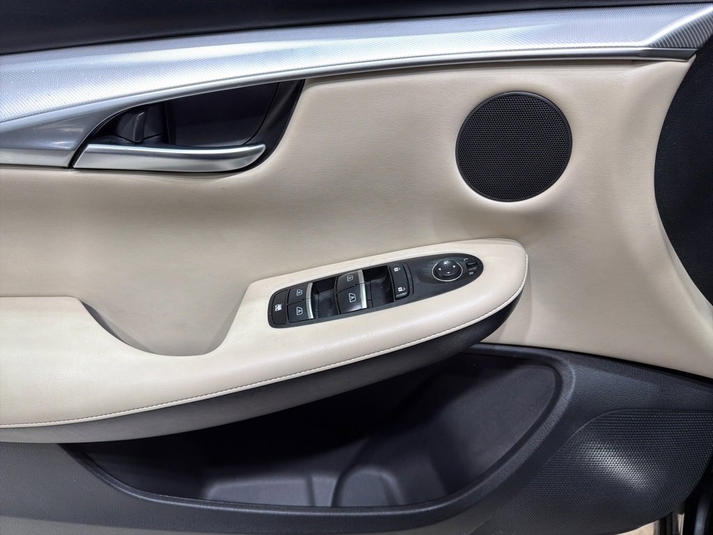 Used 2019 INFINITI QX50 Luxe w/ Navigation Package image 14