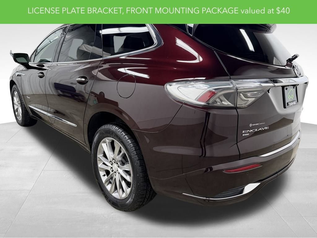 Certified 2022 Buick Enclave Avenir w/ Avenir Technology Package image 7