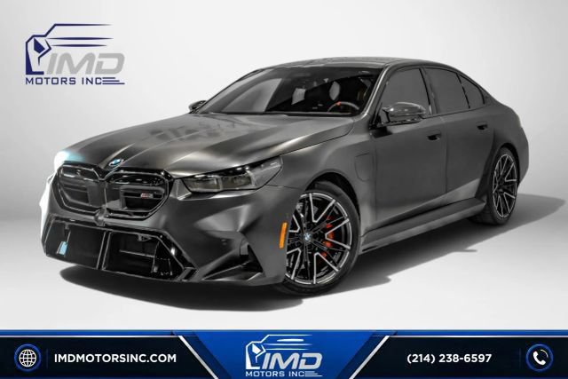 Used 2026 BMW M5 w/ Carbon Package AWD/4WD image 1
