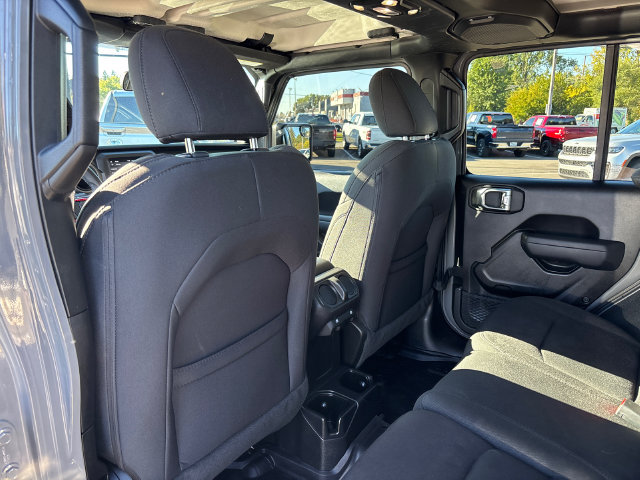 Used 2022 Jeep Wrangler Unlimited Sport AWD/4WD image 9