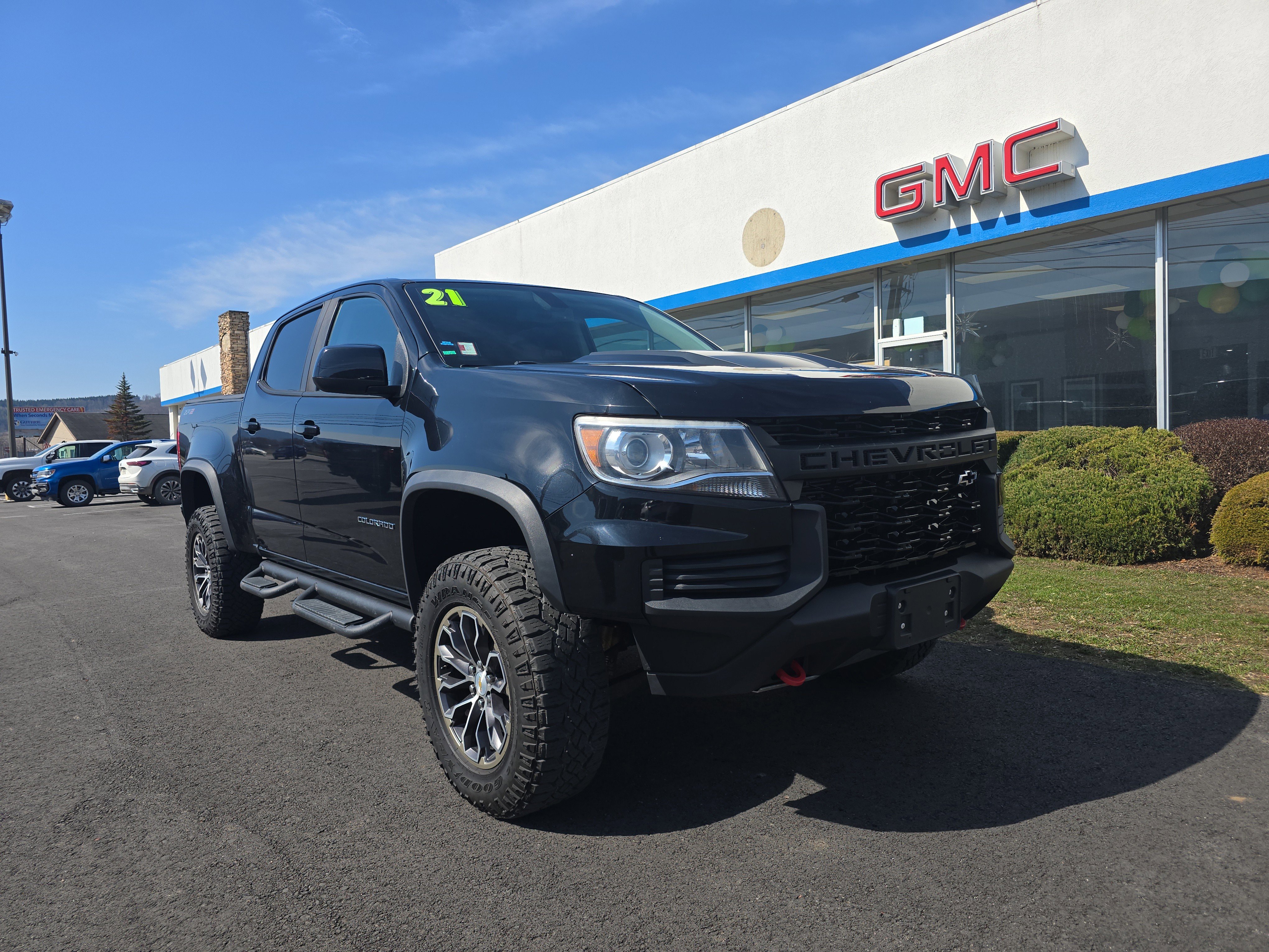 Used 2021 Chevrolet Colorado ZR2 image 1