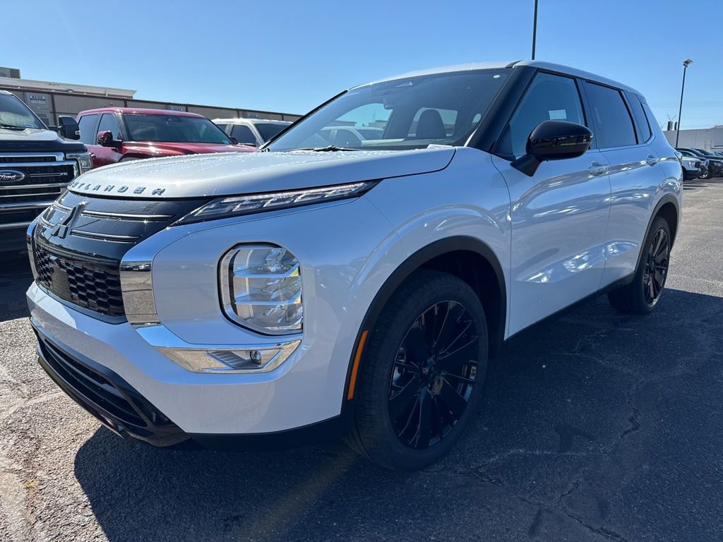 New 2026 Mitsubishi Outlander LE FWD image 5