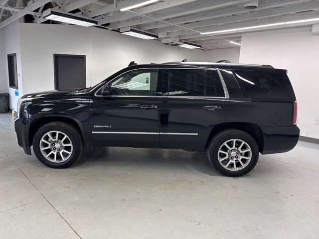 Used 2017 GMC Yukon Denali AWD/4WD image 6