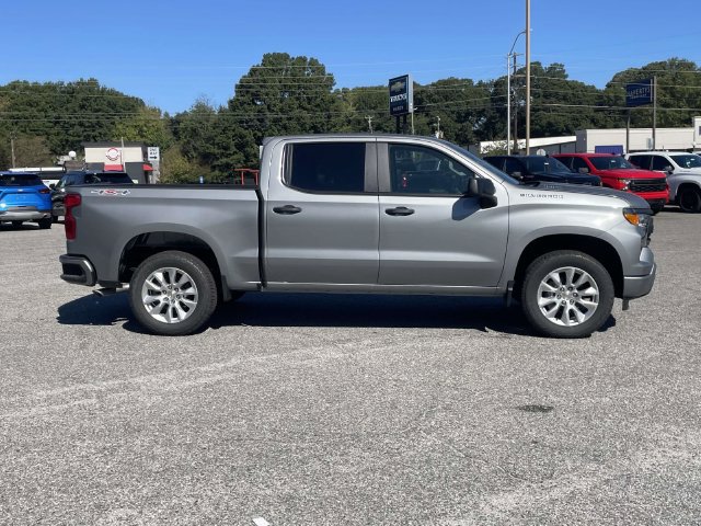 New 2026 Chevrolet Silverado 1500 Custom AWD/4WD image 2