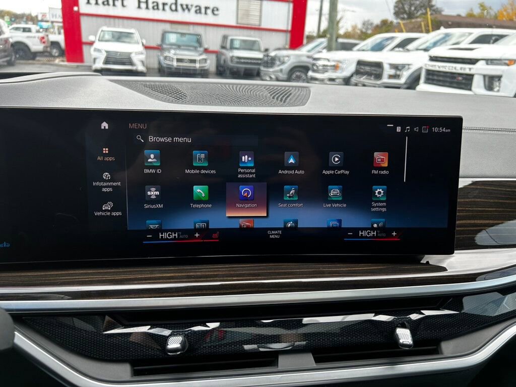 Used 2023 BMW X7 xDrive40i w/ M Sport Package image 30