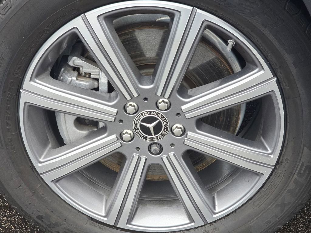 Certified 2023 Mercedes-Benz GLS 450 4MATIC image 11