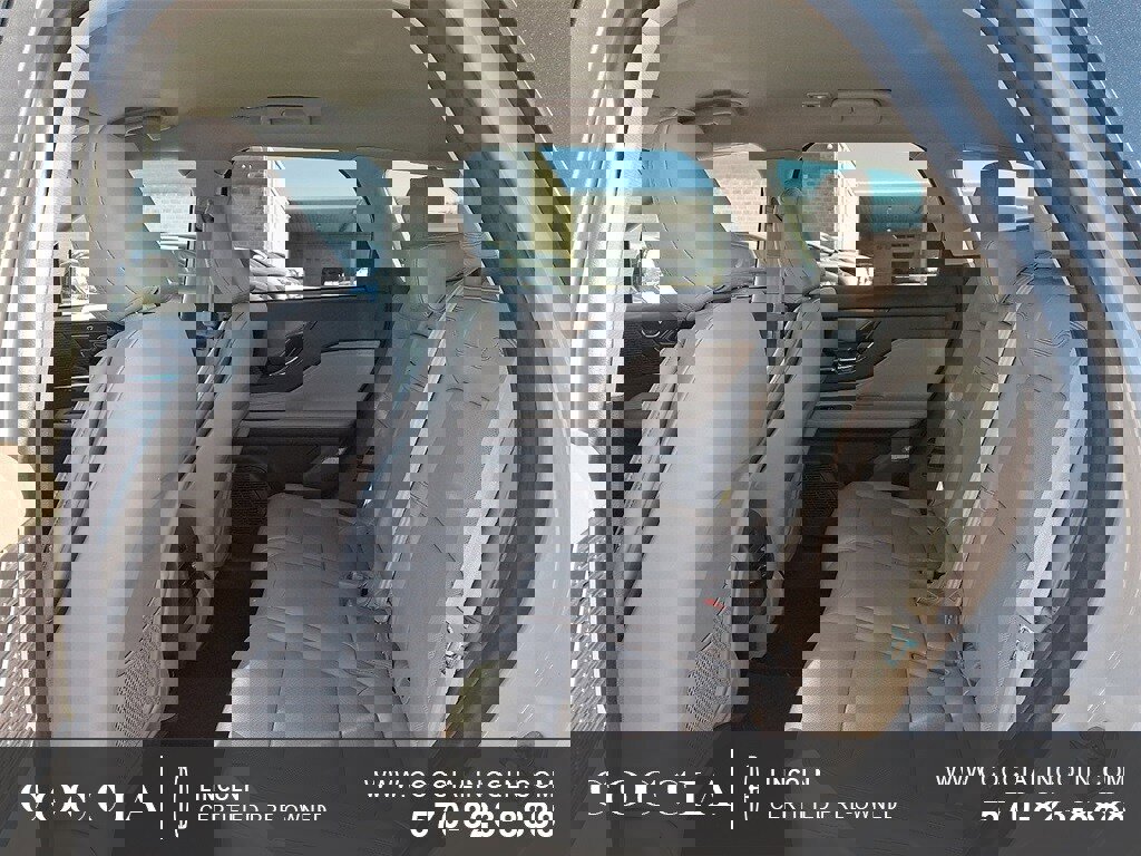 Certified 2022 Lincoln Corsair AWD w/ Equipment Group 101A image 10