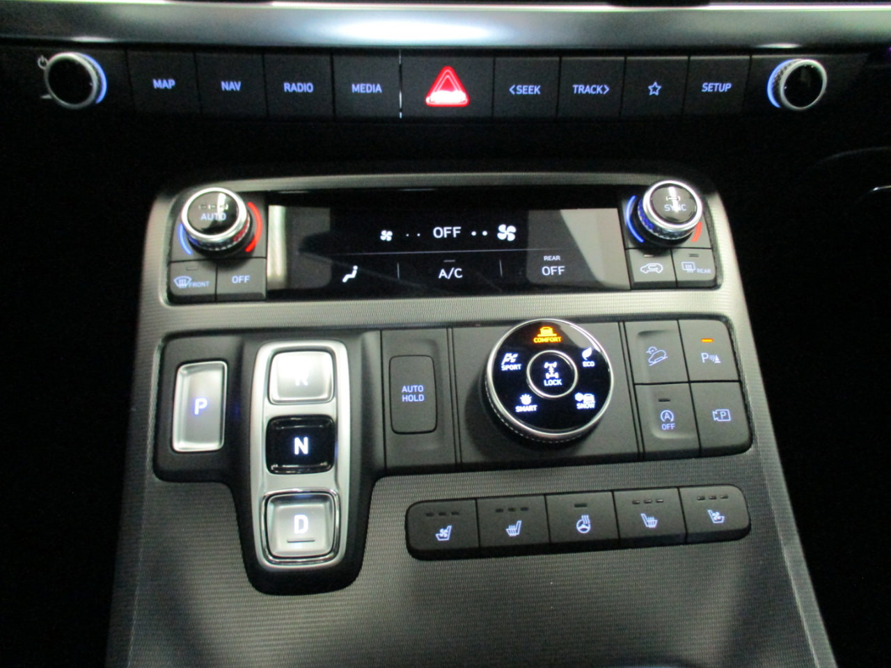 Used 2024 Hyundai Palisade Calligraphy image 27