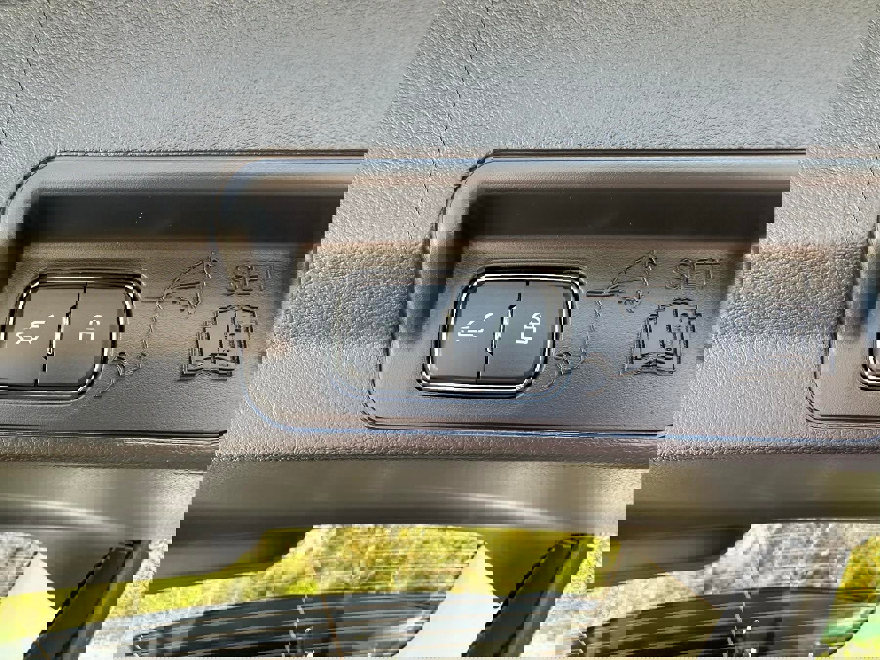 New 2026 Ford Explorer Active image 33