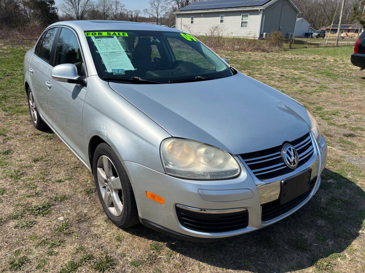 Used 2009 Volkswagen Jetta SE FWD image 3