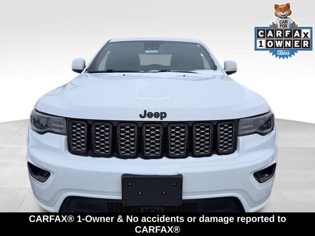 Used 2021 Jeep Grand Cherokee Laredo X image 2