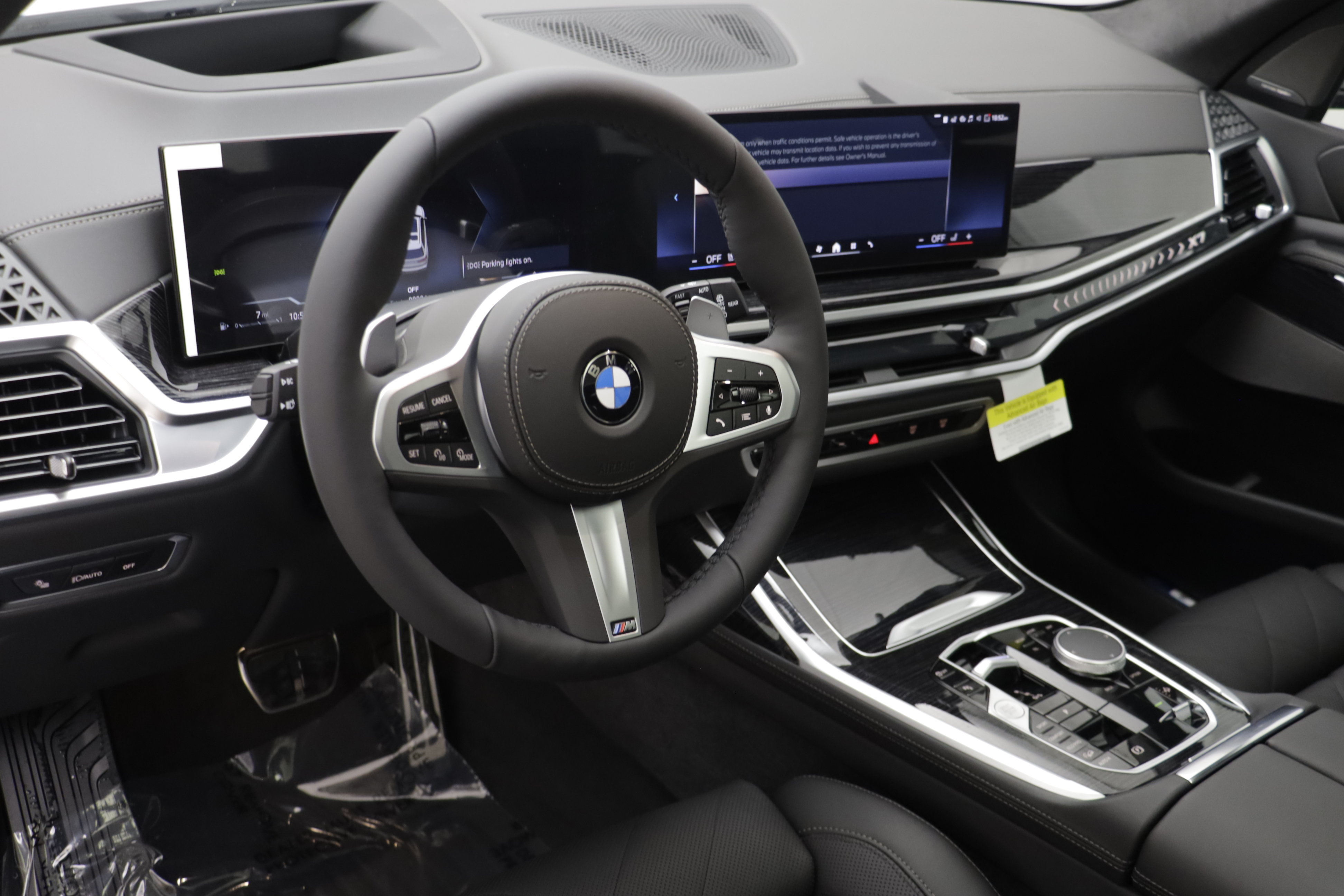New 2027 BMW X7 xDrive40i w/ M Sport Package AWD/4WD image 7