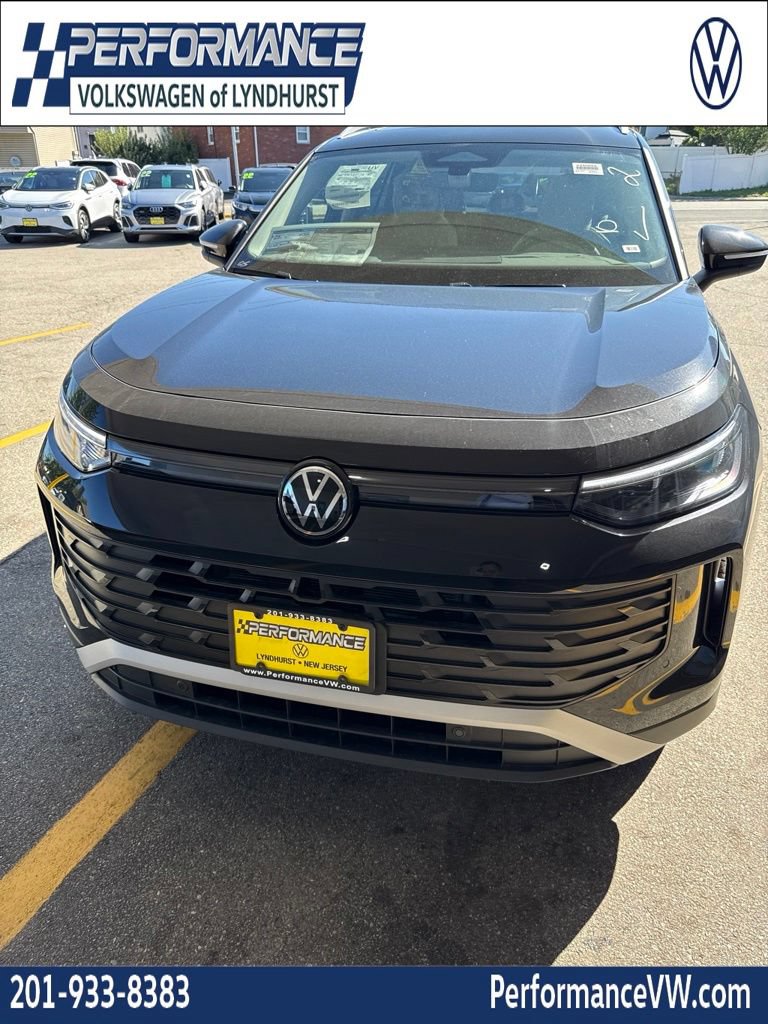 New 2026 Volkswagen Tiguan SE