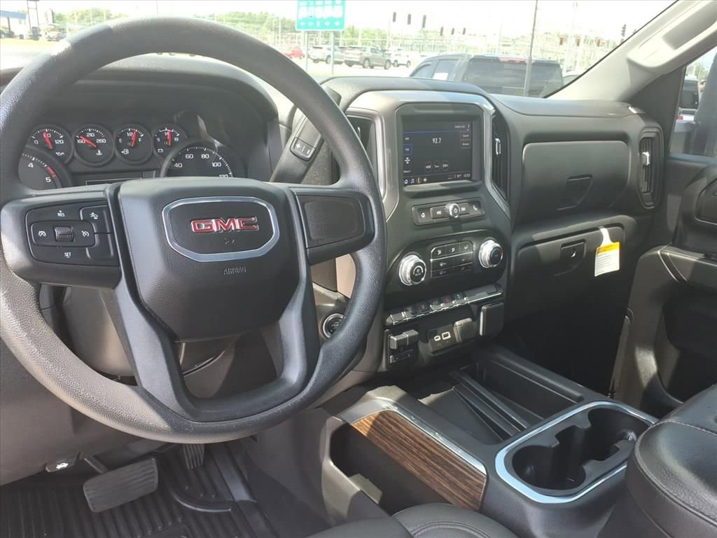 Used 2025 GMC Sierra 2500 Pro AWD/4WD image 22