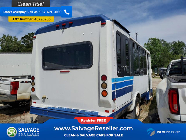 Used 2015 Ford E-450 and Econoline 450 Super Duty w/ Shuttle Bus Prep Package image 4