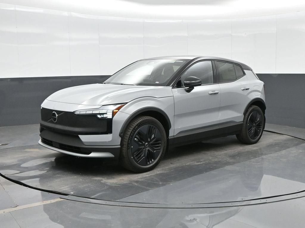 New 2026 Volvo EX30 Cross Country Ultra w/ Protection Package Premier AWD/4WD image 6