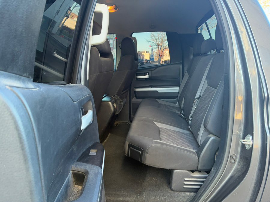 Used 2014 Toyota Tundra SR5 w/ TRD Off Road Package AWD/4WD image 13