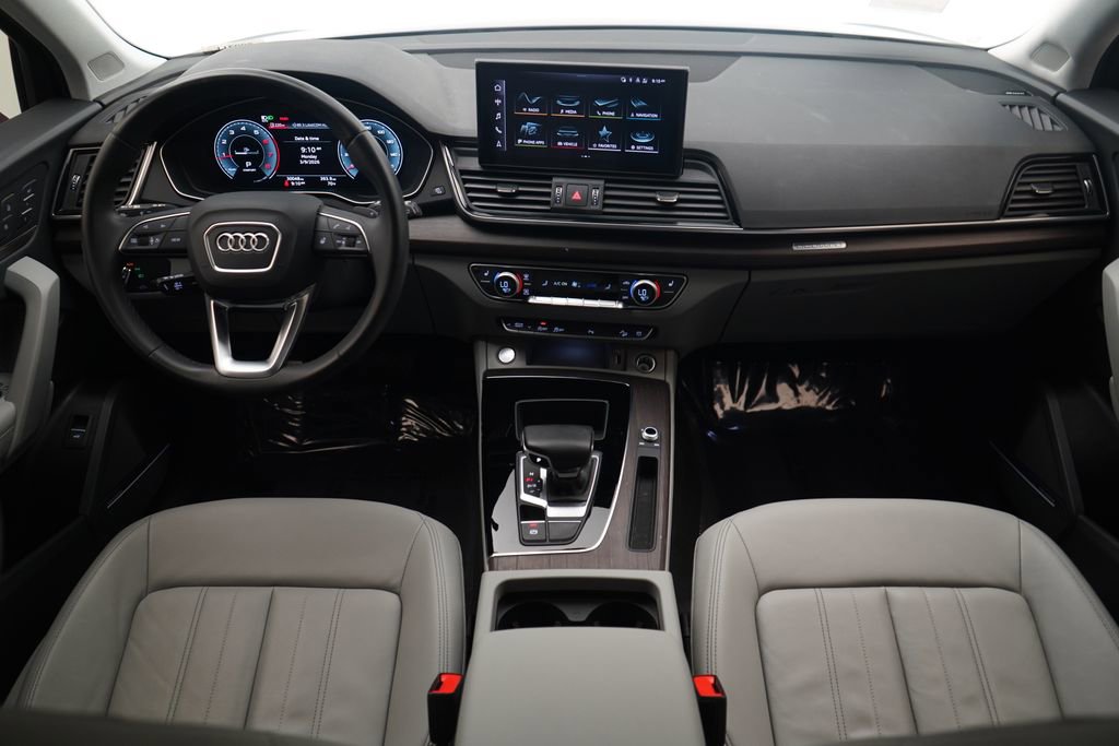 Used 2023 Audi Q5 2.0T Premium Plus w/ Premium Plus Package image 8