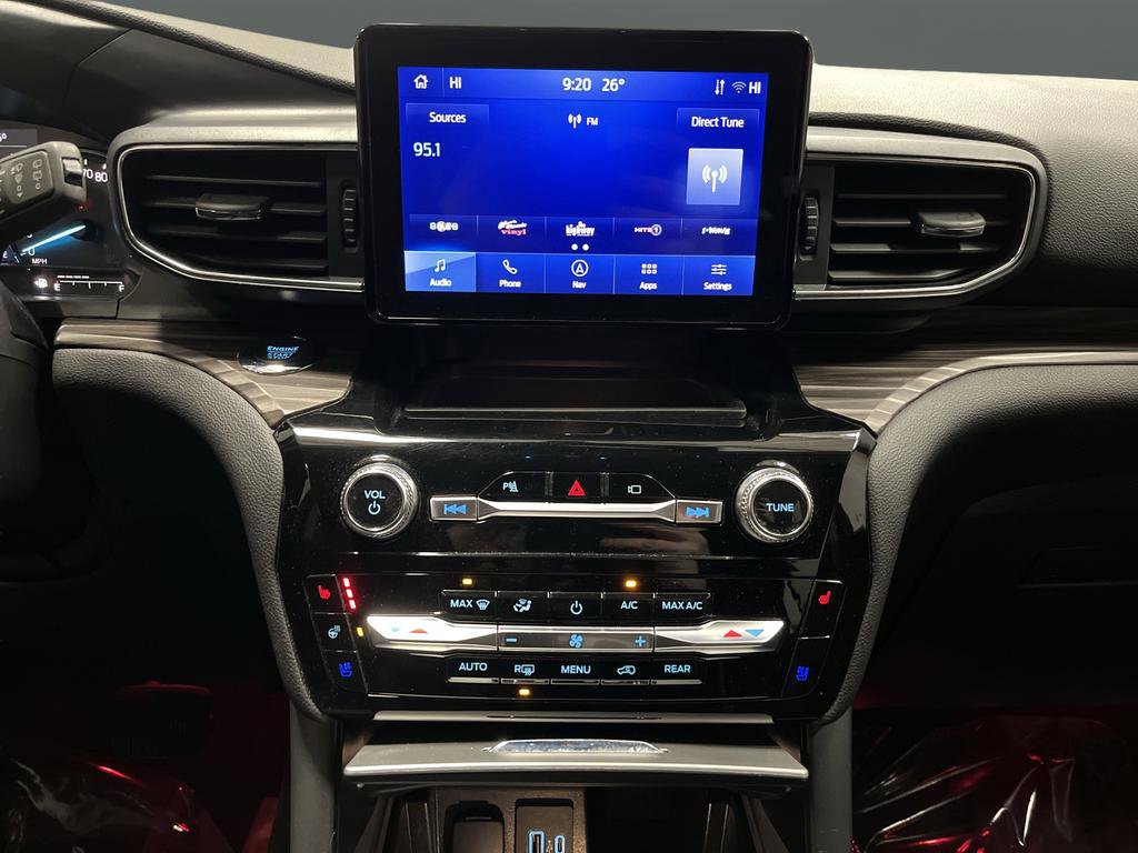 Used 2023 Ford Explorer Limited image 9