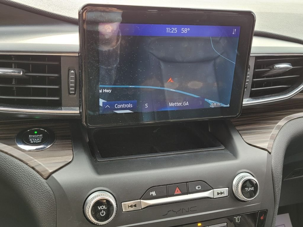 Used 2020 Ford Explorer Limited RWD image 20