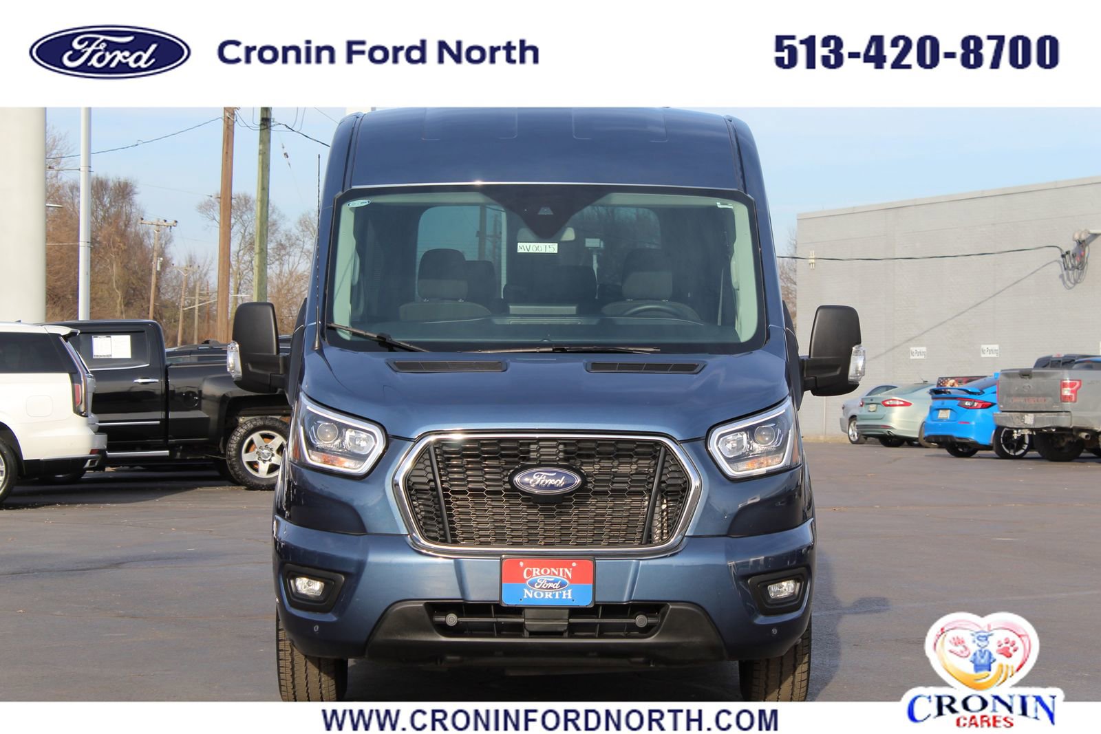 Used 2023 Ford Transit 350 XLT image 2