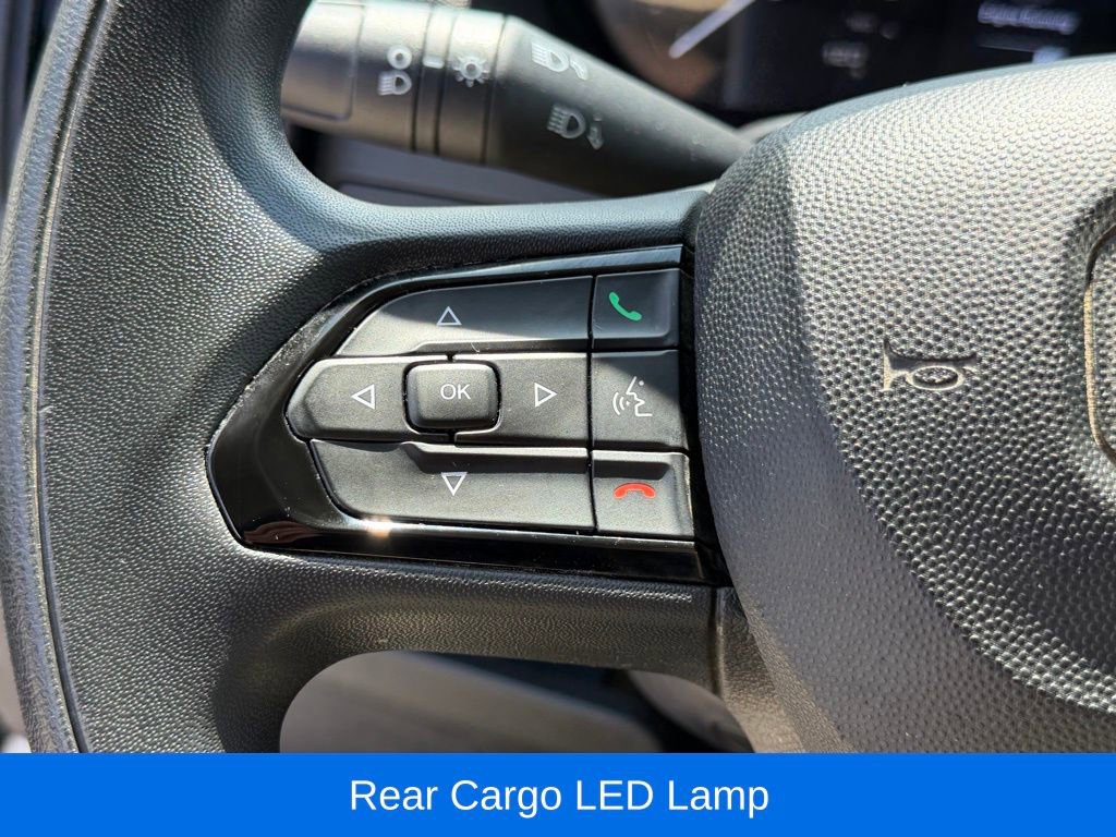 Used 2025 RAM ProMaster 2500 w/ Convenience Group image 15