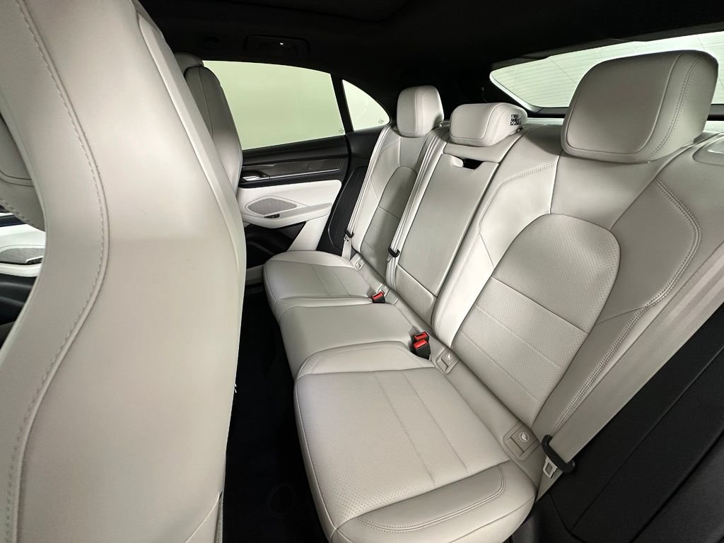 Certified 2026 Porsche Macan 4 Electric w/ Premium Package AWD/4WD image 40