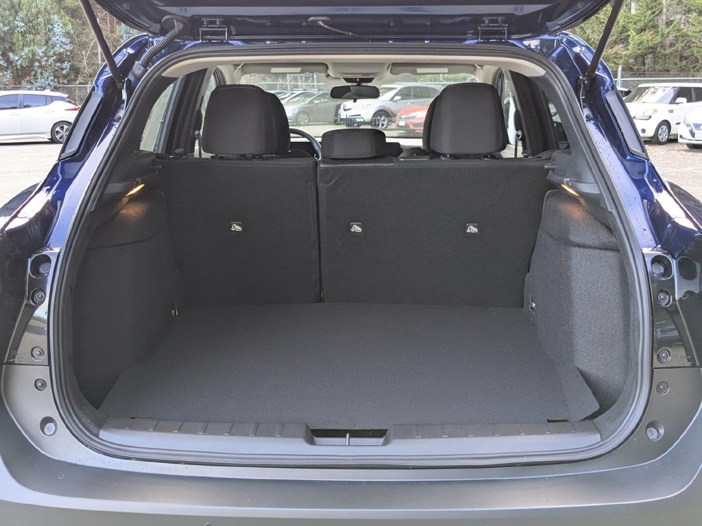 New 2026 Nissan Kicks SV AWD/4WD image 25