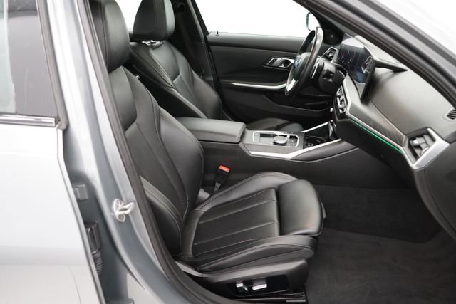 Used 2023 BMW 330e xDrive w/ Premium Package image 71