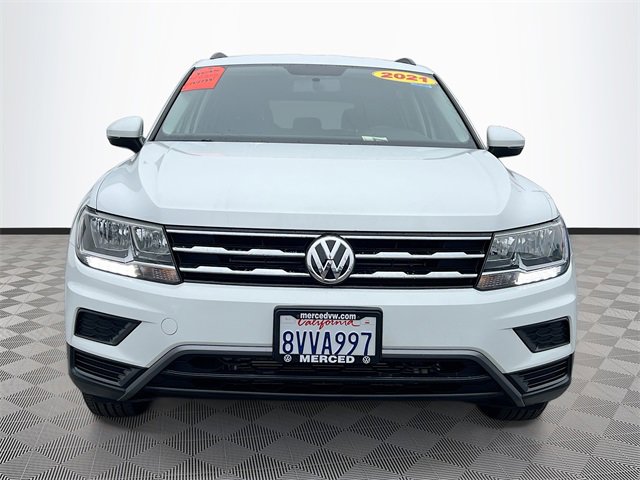 Used 2021 Volkswagen Tiguan S image 2