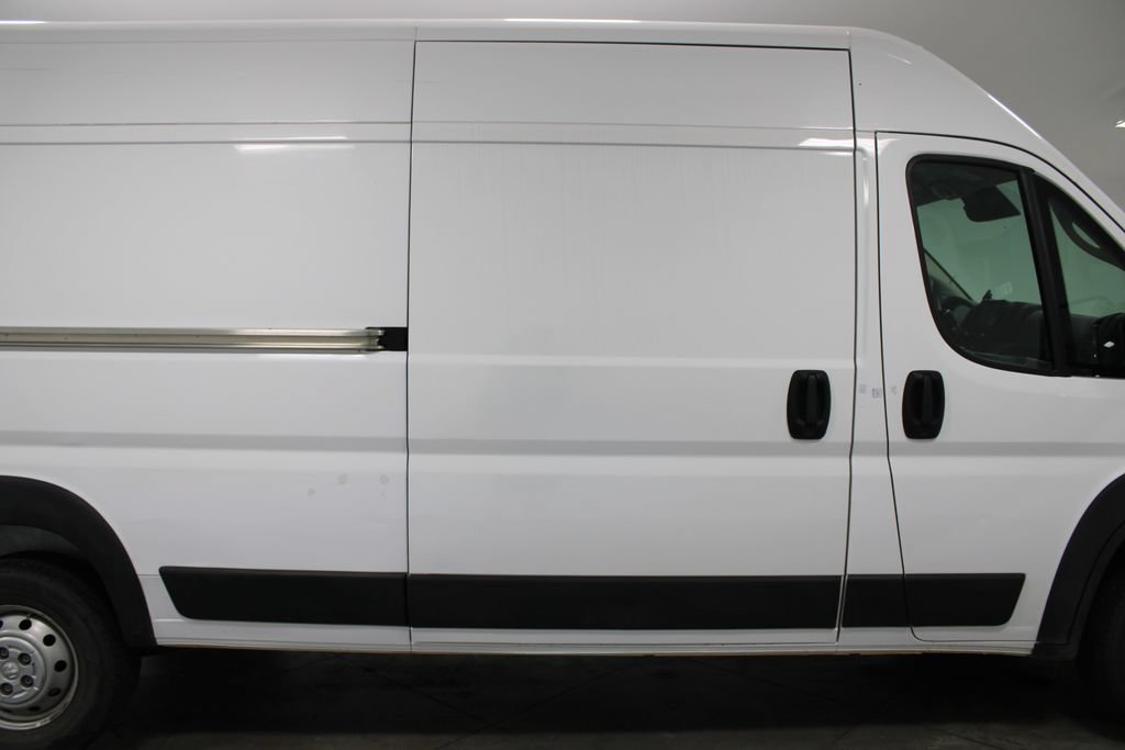 Used 2023 RAM ProMaster 2500 FWD image 11
