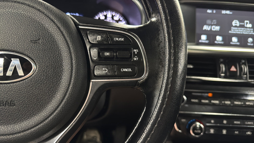 Used 2018 Kia Optima EX w/ Premium Package image 36