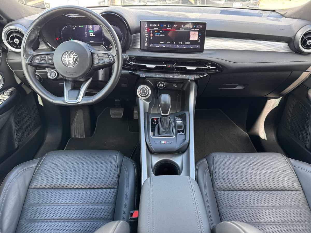 Used 2024 Alfa Romeo Tonale Ti AWD/4WD image 24