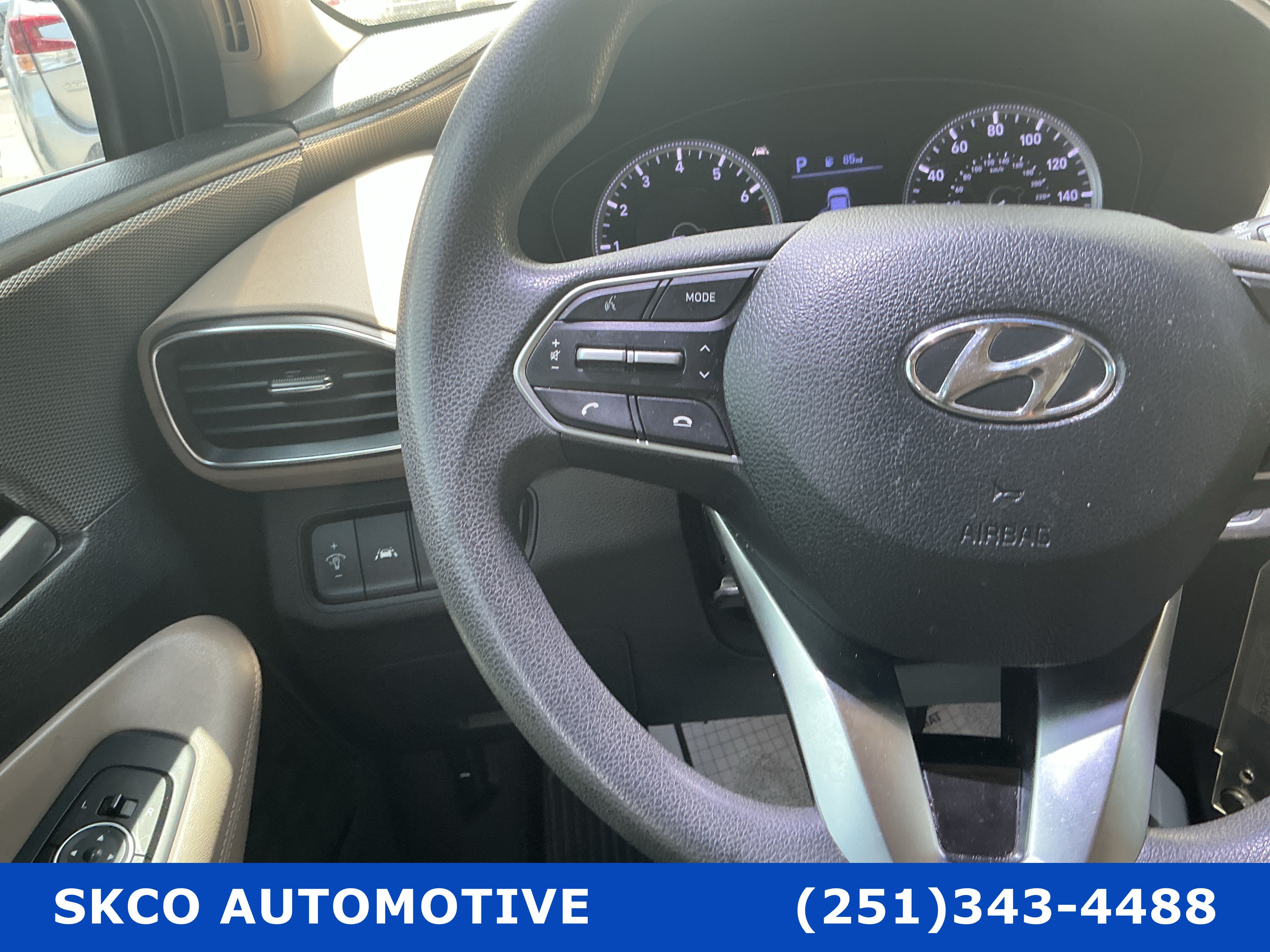 Used 2020 Hyundai Santa Fe SE FWD image 19