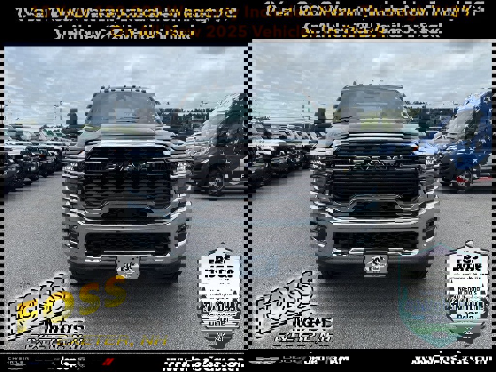 New 2025 RAM 2500 Tradesman w/ Chrome Appearance Group image 2