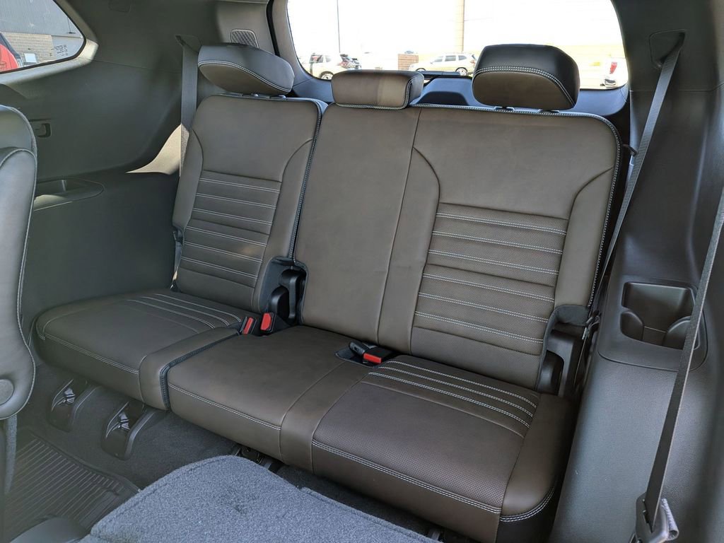 New 2026 GMC Acadia Denali Ultimate AWD/4WD image 24